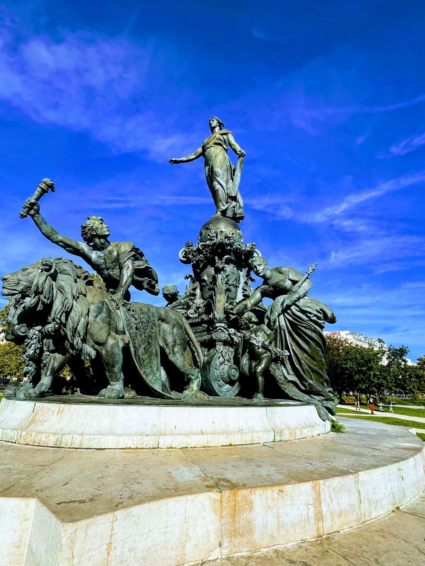 Place de la Nation, Paris – Listen to the Audio Guide