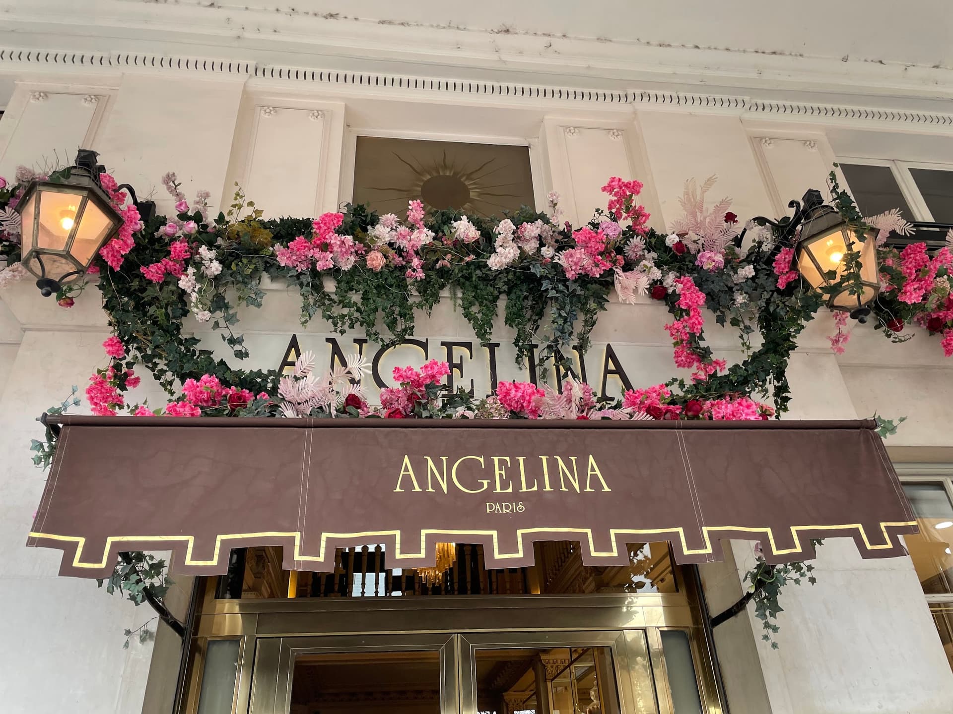 Angelina Paris, Paris – Listen to the Audio Guide