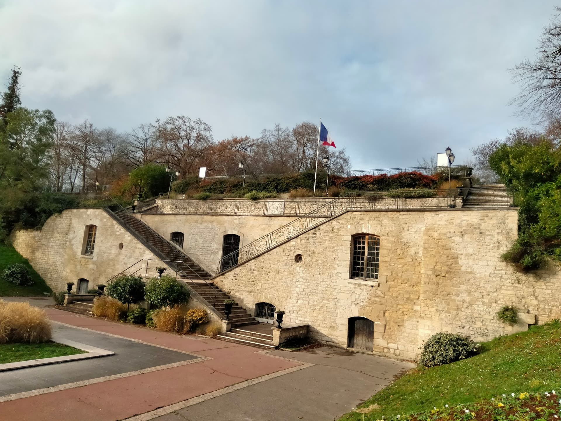 Parc de Bécon, Courbevoie – Listen to the Audio Guide