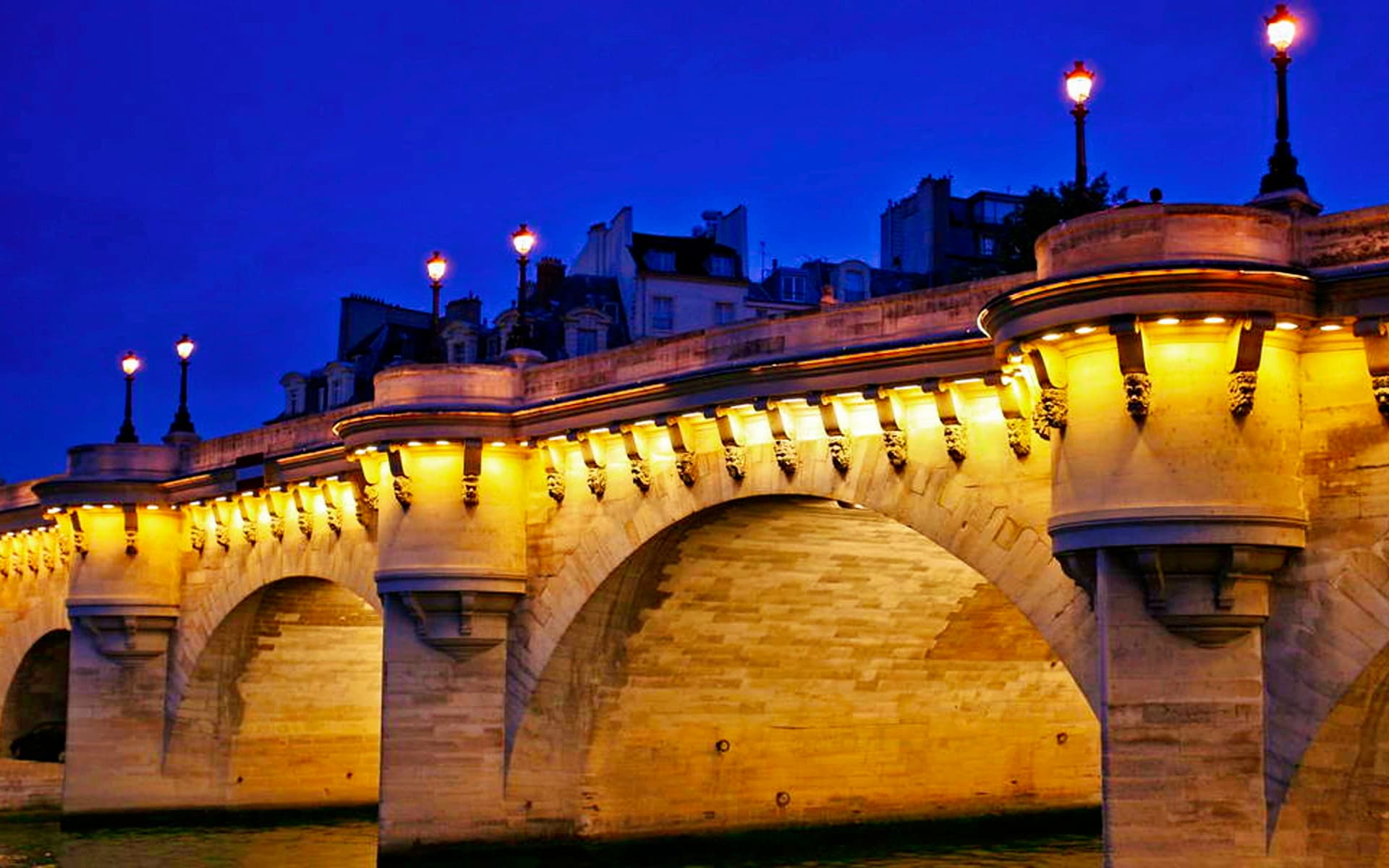 Pont Neuf, Paris - Listen to the Audio Guide