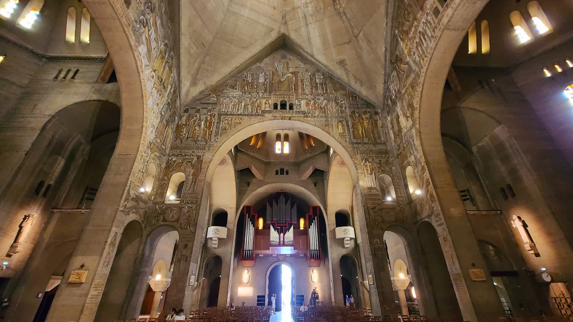 Saint Pierre de Chaillot Catholic Church